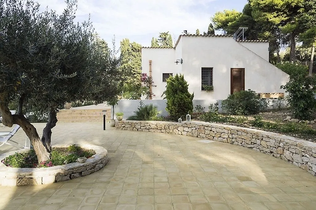 Vila Casa Valderice