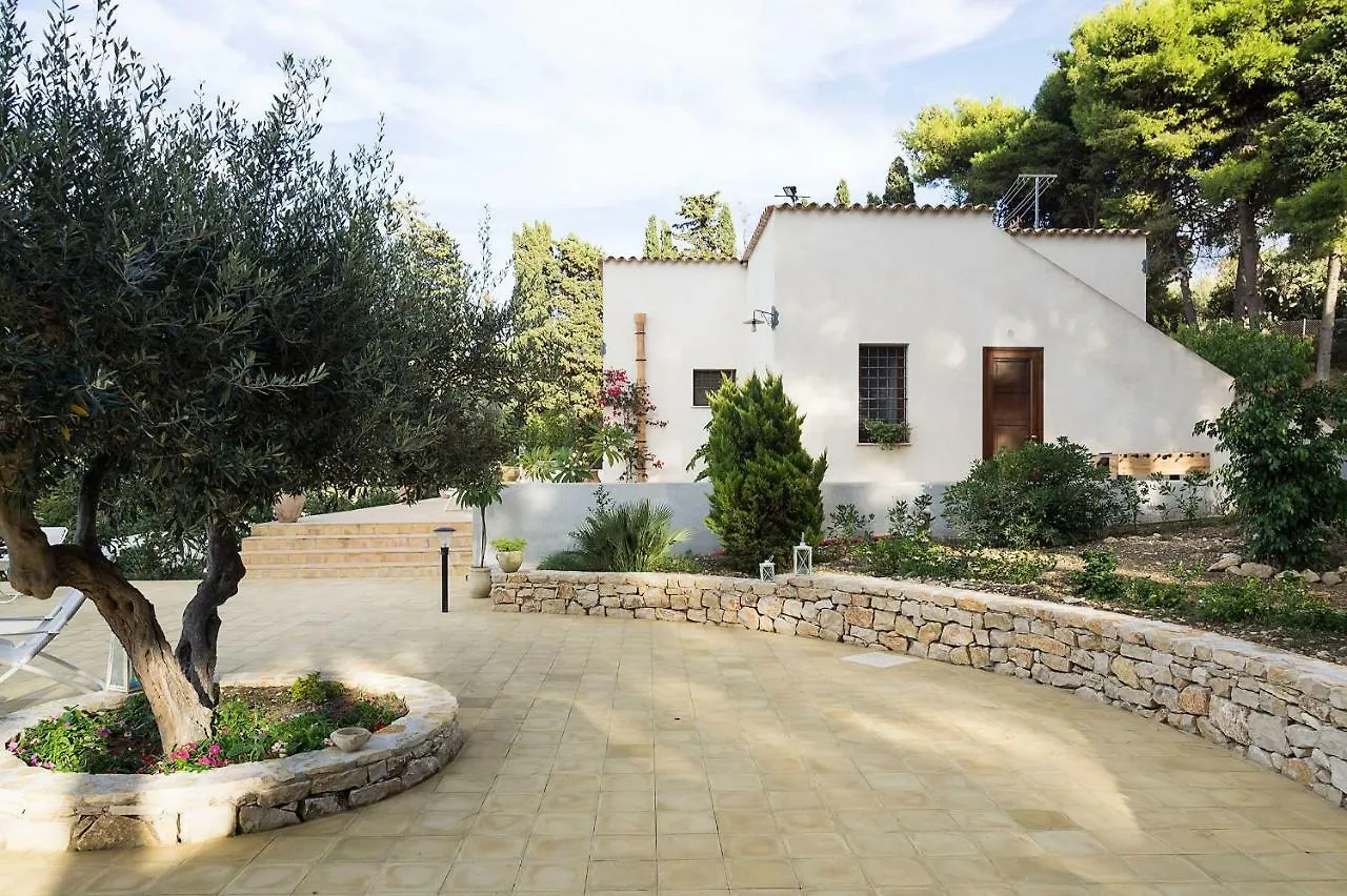Vila Casa Valderice